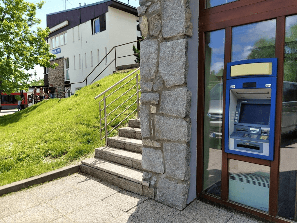 ATM VÚB BANKA Štrbské Pleso