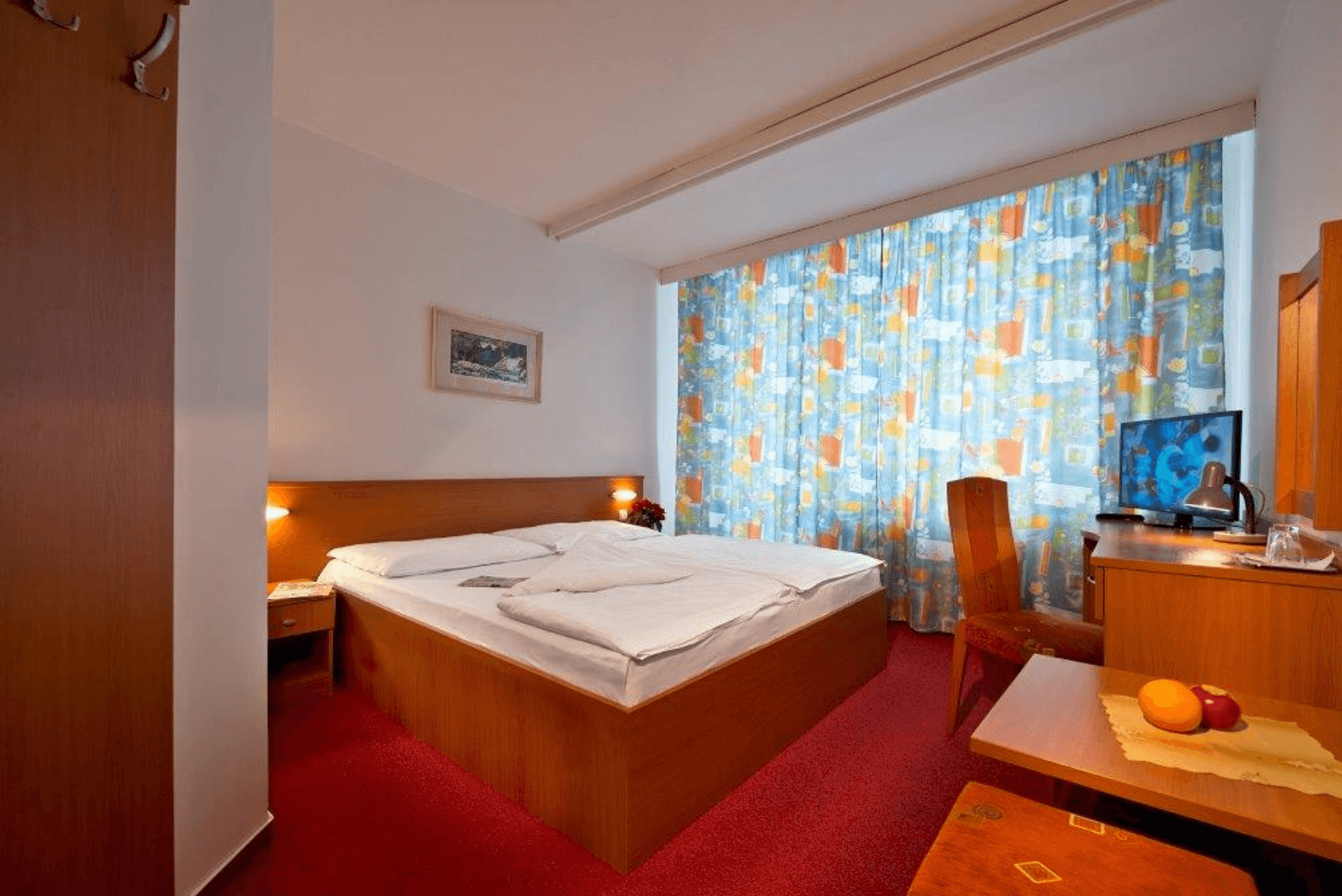 image-hotel-sore-uran-1-1737631289338-266307721.png