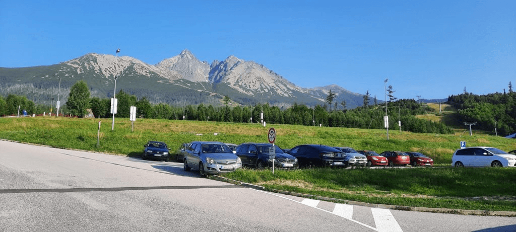 CASCADE CAR PARK BY THE CABLE CAR STATION – Tatranská Lomnica