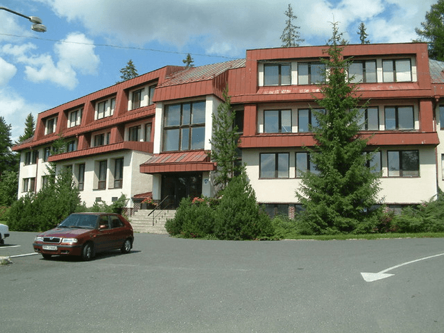 Tourist Hostel VPS